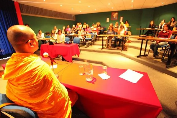Teaching a university class at the Universidad Iberoamericana