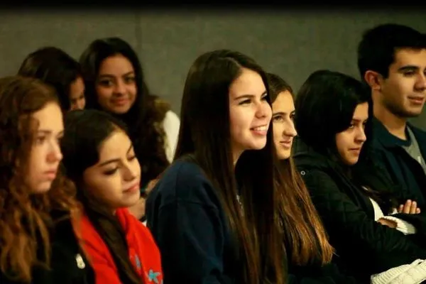 Students listening at the Tecnológico de Monterrey