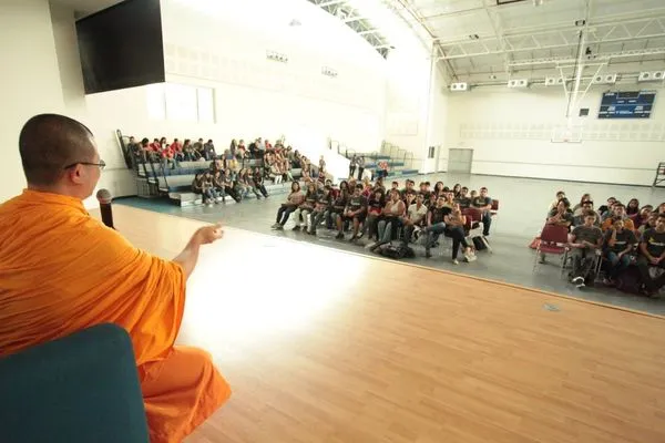 Students at the TecMilenio Cumbres campus