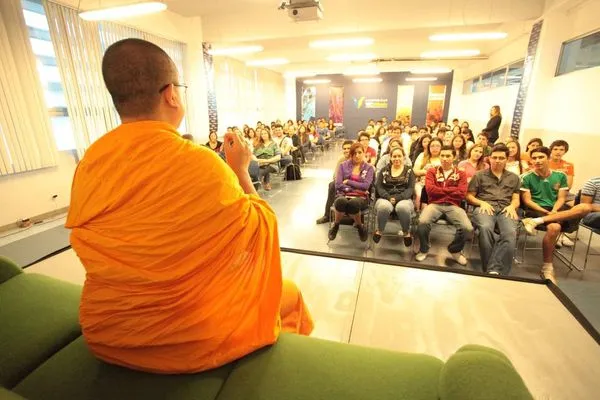 Teaching a full room at TecMilenio San Nicolás