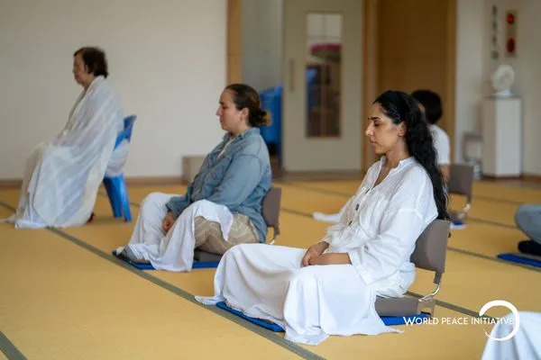 Quiet attention during a sit